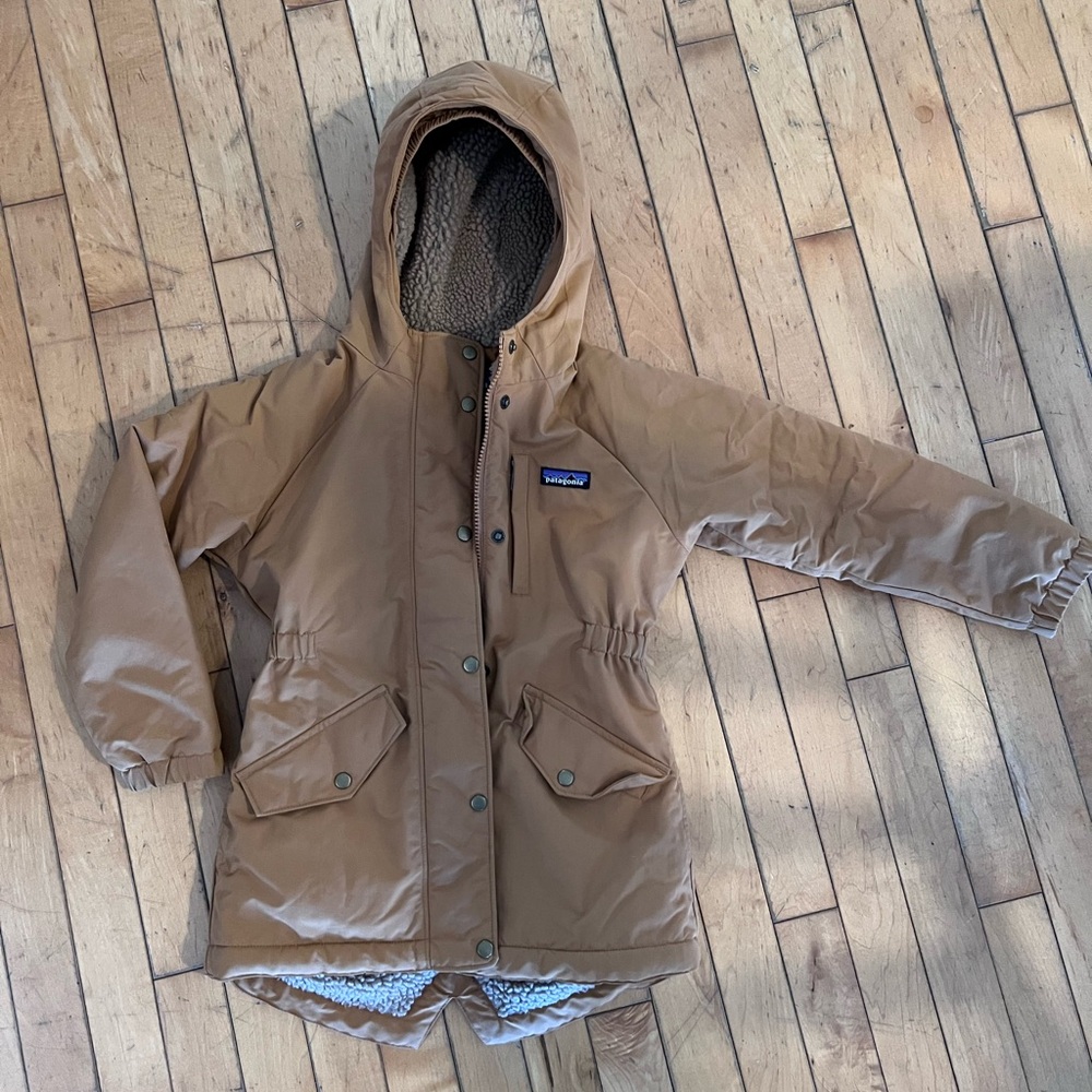 Patagonia Brown Jacket with Logo